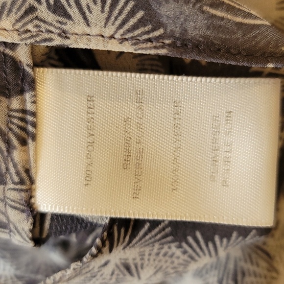 Rebecca Taylor Grey Floral Ruffle V-Neck Blouse - Size 4 - Picture 6 of 6